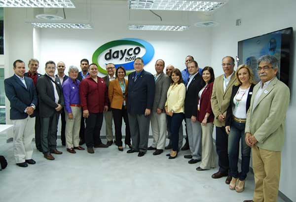 firma-convenio-dayco-host-2